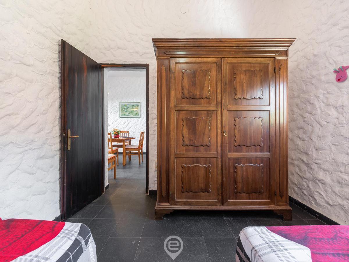 House Eleonora Villa Cala Sapone Bagian luar foto